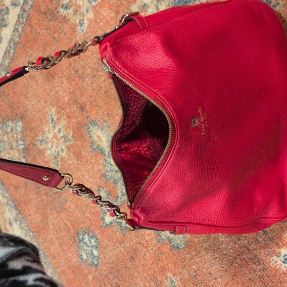 Kate Spade Red Pebbled Leather Shoulder Bag With Gold Chain Hardware.  EUC - Picture 8 of 9